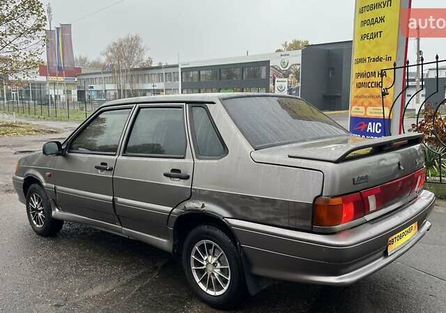 Серый ВАЗ 2115 Самара, объемом двигателя 1.6 л и пробегом 185 тыс. км за 1500 $, фото 5 на Automoto.ua