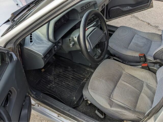 Сірий ВАЗ 2115 Самара, об'ємом двигуна 1.6 л та пробігом 75 тис. км за 1650 $, фото 7 на Automoto.ua