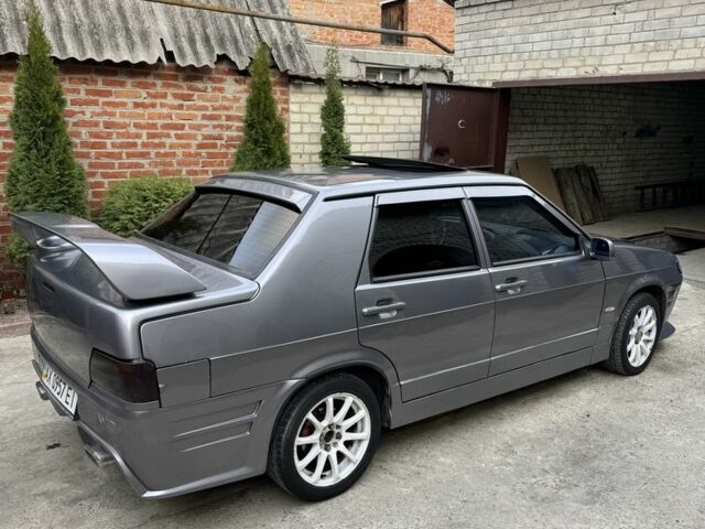 Серый ВАЗ 2115 Самара, объемом двигателя 1.8 л и пробегом 108 тыс. км за 2500 $, фото 5 на Automoto.ua