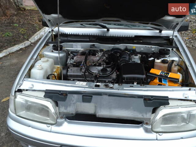 Серый ВАЗ 2115 Самара, объемом двигателя 1.6 л и пробегом 176 тыс. км за 2300 $, фото 10 на Automoto.ua
