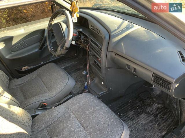 ВАЗ 2115 Самара 2008 у Збараже на Automoto.ua Сірий ВАЗ 2115 Самара, об'ємом двигуна 1.6 л та пробігом 250 тис. км за 550 $, фото 5 на Automoto.ua