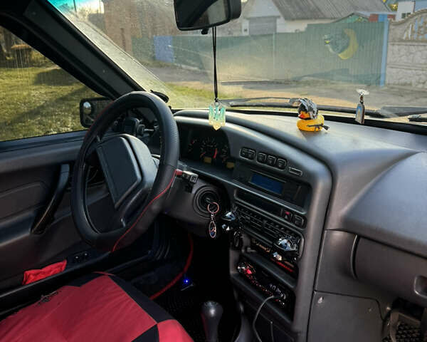 Сірий ВАЗ 2115 Самара, об'ємом двигуна 1.6 л та пробігом 205 тис. км за 1600 $, фото 4 на Automoto.ua