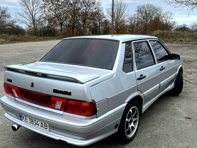 Серый ВАЗ 2115 Самара, объемом двигателя 1.6 л и пробегом 200 тыс. км за 2100 $, фото 4 на Automoto.ua