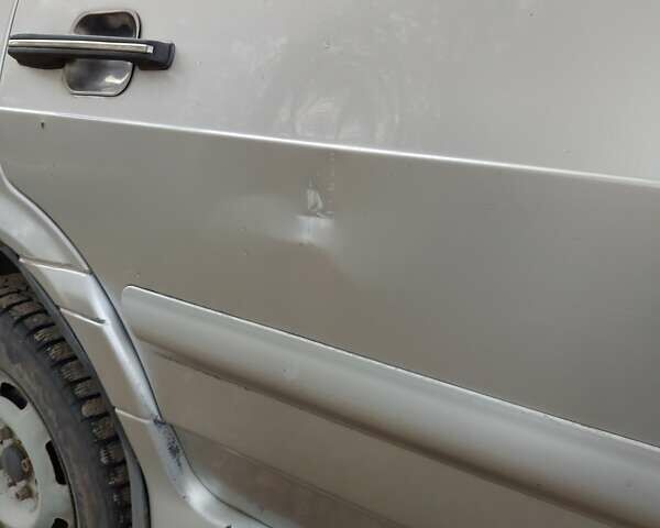 Серый ВАЗ 2115 Самара, объемом двигателя 1.6 л и пробегом 240 тыс. км за 1600 $, фото 4 на Automoto.ua