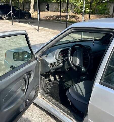 Сірий ВАЗ 2115 Самара, об'ємом двигуна 1.6 л та пробігом 183 тис. км за 2200 $, фото 6 на Automoto.ua