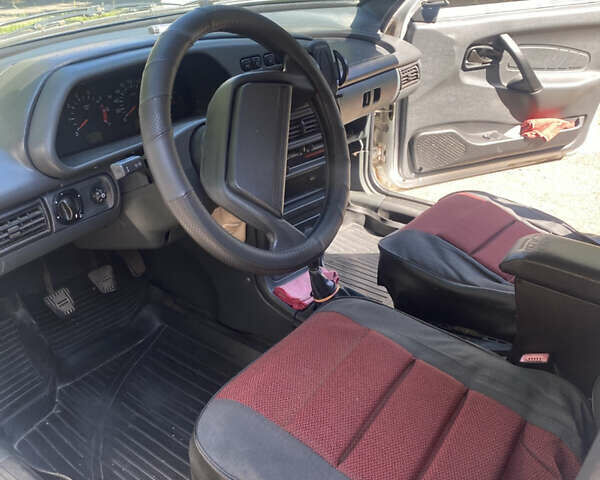 Сірий ВАЗ 2115 Самара, об'ємом двигуна 1.6 л та пробігом 107 тис. км за 2300 $, фото 6 на Automoto.ua