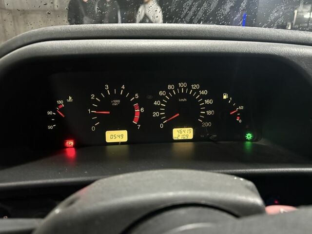 Серый ВАЗ 2115 Самара, объемом двигателя 1.6 л и пробегом 46 тыс. км за 3800 $, фото 8 на Automoto.ua