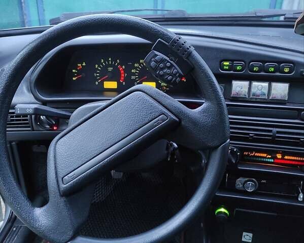 Серый ВАЗ 2115 Самара, объемом двигателя 1.6 л и пробегом 212 тыс. км за 3000 $, фото 12 на Automoto.ua