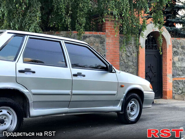 Сірий ВАЗ 2115 Самара, об'ємом двигуна 1.6 л та пробігом 170 тис. км за 2000 $, фото 4 на Automoto.ua