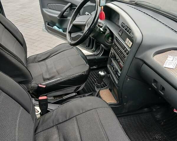 Сірий ВАЗ 2115 Самара, об'ємом двигуна 1.6 л та пробігом 134 тис. км за 2400 $, фото 10 на Automoto.ua