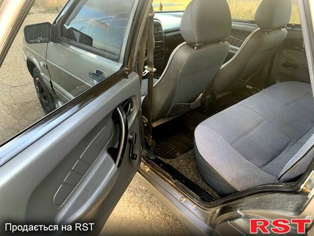 Серый ВАЗ 2115 Самара, объемом двигателя 1.6 л и пробегом 172 тыс. км за 1750 $, фото 5 на Automoto.ua