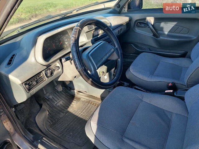 Сірий ВАЗ 2115 Самара, об'ємом двигуна 1.6 л та пробігом 182 тис. км за 1550 $, фото 6 на Automoto.ua