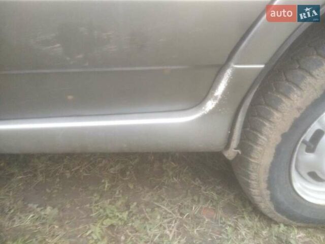 Серый ВАЗ 2115 Самара, объемом двигателя 1.6 л и пробегом 206 тыс. км за 1750 $, фото 6 на Automoto.ua
