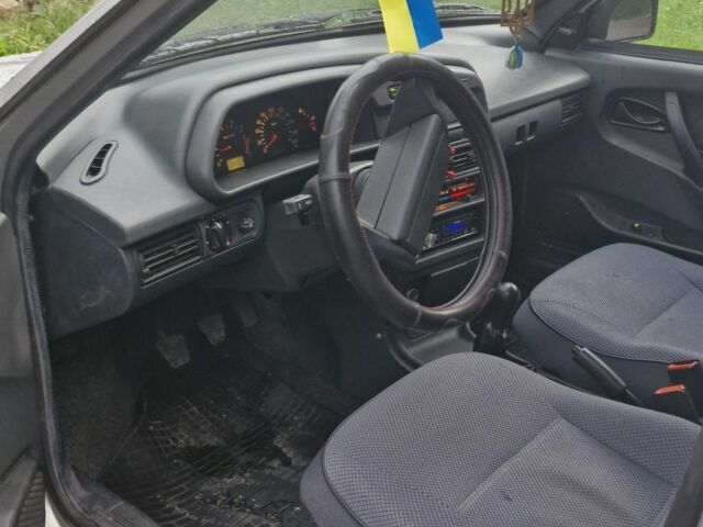 Сірий ВАЗ 2115 Самара, об'ємом двигуна 1.6 л та пробігом 120 тис. км за 2200 $, фото 5 на Automoto.ua