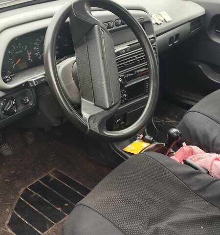 Сірий ВАЗ 2115 Самара, об'ємом двигуна 1.6 л та пробігом 160 тис. км за 1300 $, фото 2 на Automoto.ua