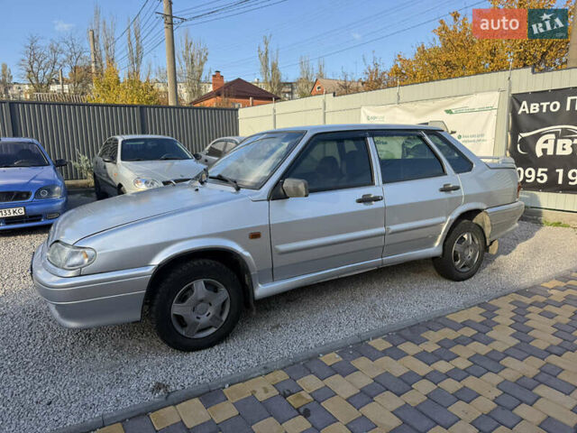 Серый ВАЗ 2115 Самара, объемом двигателя 1.6 л и пробегом 165 тыс. км за 1700 $, фото 1 на Automoto.ua