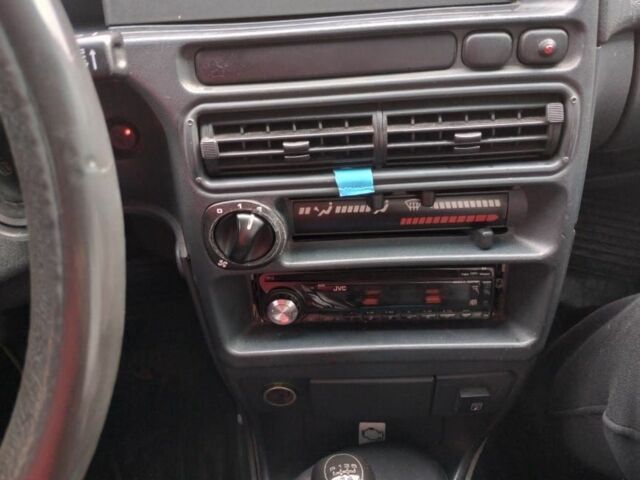 Серый ВАЗ 2115 Самара, объемом двигателя 1.6 л и пробегом 140 тыс. км за 2250 $, фото 12 на Automoto.ua