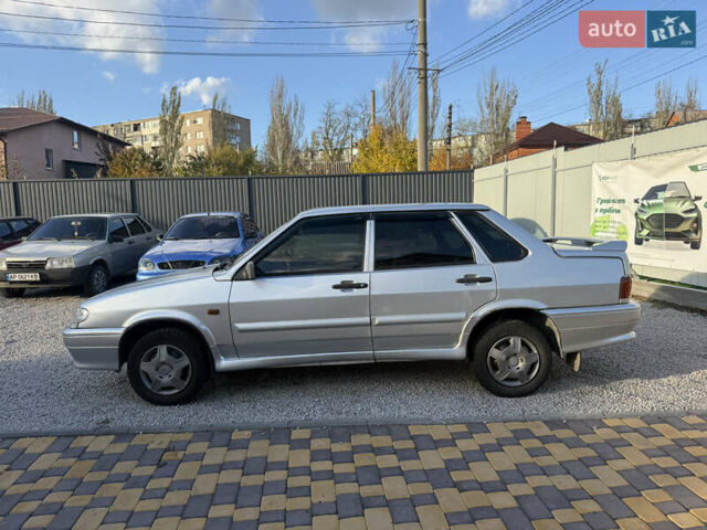 Серый ВАЗ 2115 Самара, объемом двигателя 1.6 л и пробегом 165 тыс. км за 1700 $, фото 3 на Automoto.ua