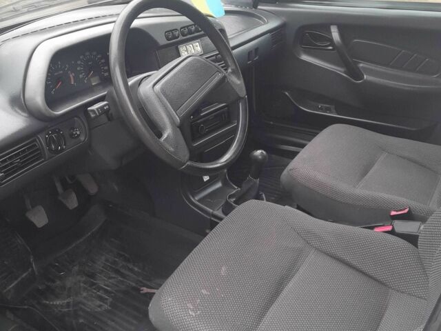 Серый ВАЗ 2115 Самара, объемом двигателя 1.6 л и пробегом 50 тыс. км за 2900 $, фото 4 на Automoto.ua