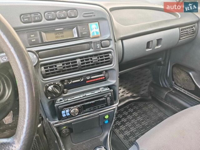 Серый ВАЗ 2115 Самара, объемом двигателя 1.6 л и пробегом 183 тыс. км за 2500 $, фото 6 на Automoto.ua