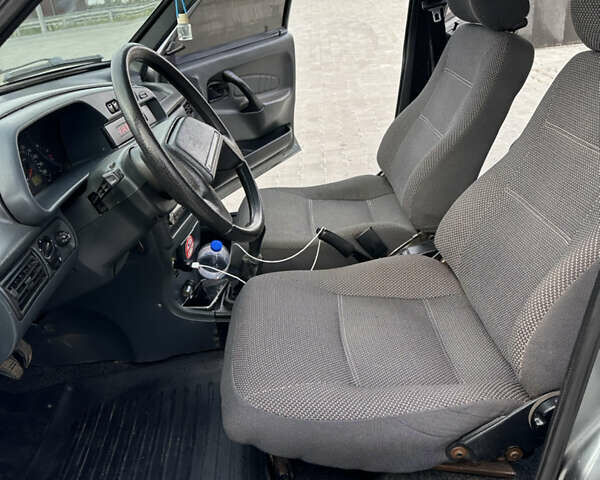 Серый ВАЗ 2115 Самара, объемом двигателя 1.6 л и пробегом 120 тыс. км за 1750 $, фото 10 на Automoto.ua