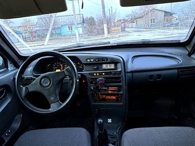 Серый ВАЗ 2115 Самара, объемом двигателя 1.6 л и пробегом 131 тыс. км за 2300 $, фото 7 на Automoto.ua