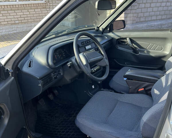 ВАЗ 2115 Самара 2010 в Врадиевке на Automoto.ua Серый ВАЗ 2115 Самара, объемом двигателя 1.6 л и пробегом 165 тыс. км за 2650 $, фото 15 на Automoto.ua