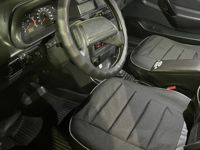Серый ВАЗ 2115 Самара, объемом двигателя 1.6 л и пробегом 103 тыс. км за 3750 $, фото 4 на Automoto.ua