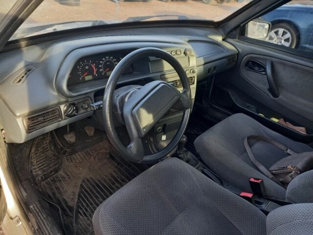 Сірий ВАЗ 2115 Самара, об'ємом двигуна 1.6 л та пробігом 210 тис. км за 2000 $, фото 3 на Automoto.ua