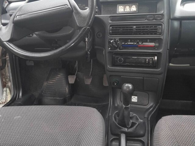 Серый ВАЗ 2115 Самара, объемом двигателя 1.6 л и пробегом 50 тыс. км за 2900 $, фото 2 на Automoto.ua