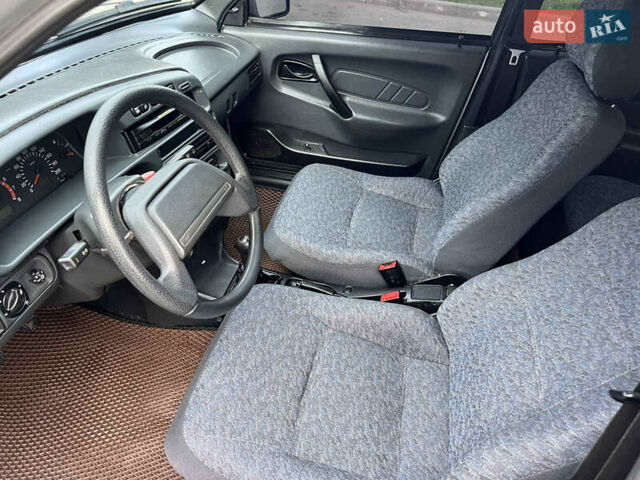 Серый ВАЗ 2115 Самара, объемом двигателя 1.6 л и пробегом 133 тыс. км за 2800 $, фото 27 на Automoto.ua