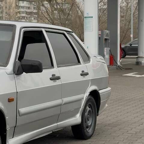 Сірий ВАЗ 2115 Самара, об'ємом двигуна 1.6 л та пробігом 233 тис. км за 2499 $, фото 3 на Automoto.ua