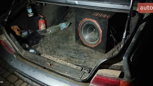 Серый ВАЗ 2115 Самара, объемом двигателя 1.6 л и пробегом 135 тыс. км за 2300 $, фото 7 на Automoto.ua
