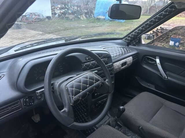 Сірий ВАЗ 2115 Самара, об'ємом двигуна 1.6 л та пробігом 140 тис. км за 1800 $, фото 4 на Automoto.ua