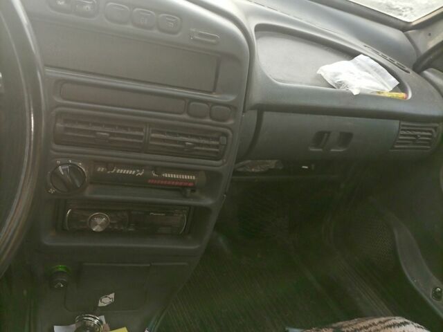 Серый ВАЗ 2115 Самара, объемом двигателя 0 л и пробегом 255 тыс. км за 1183 $, фото 7 на Automoto.ua