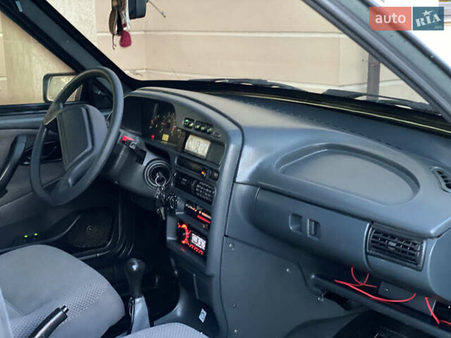 Серый ВАЗ 2115 Самара, объемом двигателя 1.6 л и пробегом 149 тыс. км за 2550 $, фото 33 на Automoto.ua