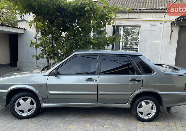 Сірий ВАЗ 2115 Самара, об'ємом двигуна 1.6 л та пробігом 200 тис. км за 2500 $, фото 3 на Automoto.ua