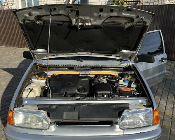 ВАЗ 2115 Самара 2010 в Врадиевке на Automoto.ua Серый ВАЗ 2115 Самара, объемом двигателя 1.6 л и пробегом 165 тыс. км за 2650 $, фото 8 на Automoto.ua