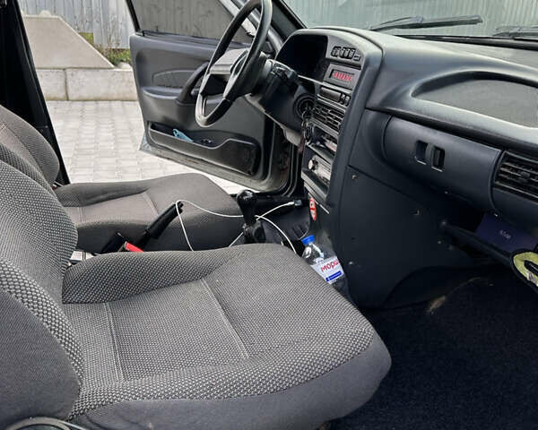 Серый ВАЗ 2115 Самара, объемом двигателя 1.6 л и пробегом 120 тыс. км за 1750 $, фото 8 на Automoto.ua