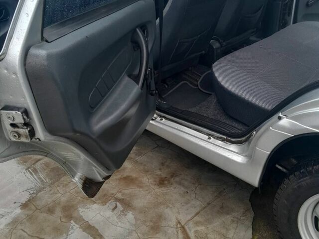 Сірий ВАЗ 2115 Самара, об'ємом двигуна 0 л та пробігом 238 тис. км за 2699 $, фото 8 на Automoto.ua