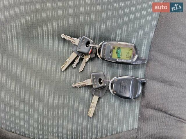 Серый ВАЗ 2115 Самара, объемом двигателя 1.5 л и пробегом 163 тыс. км за 2900 $, фото 16 на Automoto.ua