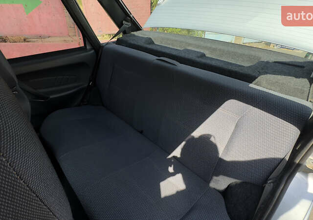 Сірий ВАЗ 2115 Самара, об'ємом двигуна 1.6 л та пробігом 32 тис. км за 3250 $, фото 11 на Automoto.ua