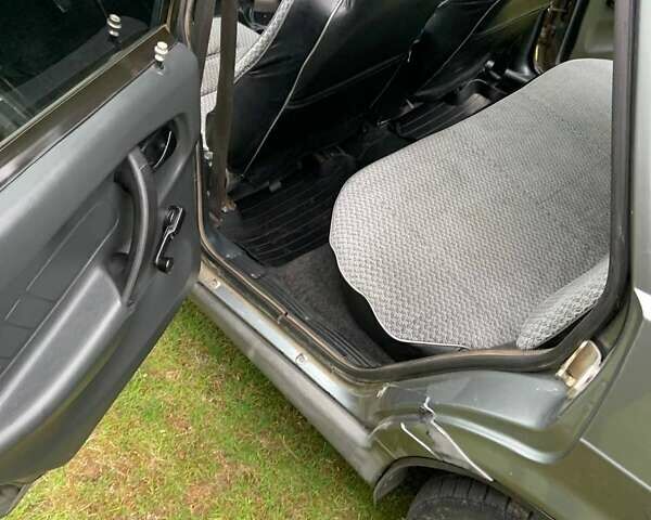 Серый ВАЗ 2115 Самара, объемом двигателя 1.6 л и пробегом 155 тыс. км за 2500 $, фото 5 на Automoto.ua