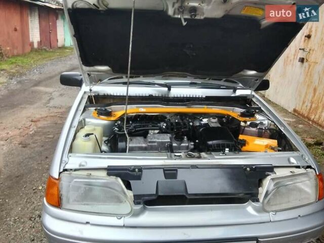 Серый ВАЗ 2115 Самара, объемом двигателя 1.6 л и пробегом 152 тыс. км за 1850 $, фото 4 на Automoto.ua