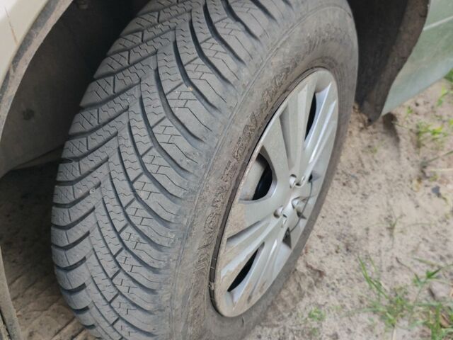 Серый ВАЗ 2115 Самара, объемом двигателя 1.6 л и пробегом 140 тыс. км за 2600 $, фото 6 на Automoto.ua