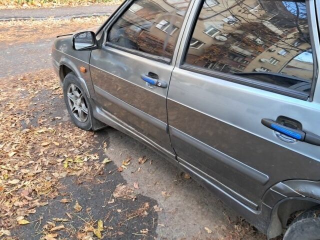 Серый ВАЗ 2115 Самара, объемом двигателя 0 л и пробегом 225 тыс. км за 2000 $, фото 1 на Automoto.ua