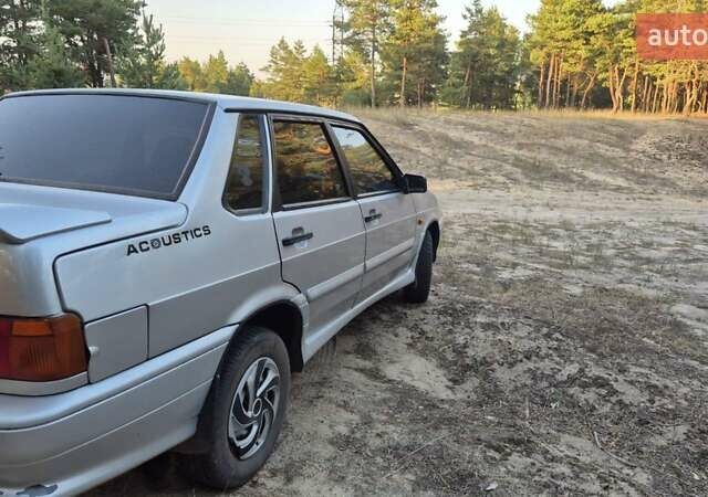 Серый ВАЗ 2115 Самара, объемом двигателя 1.6 л и пробегом 210 тыс. км за 2600 $, фото 6 на Automoto.ua