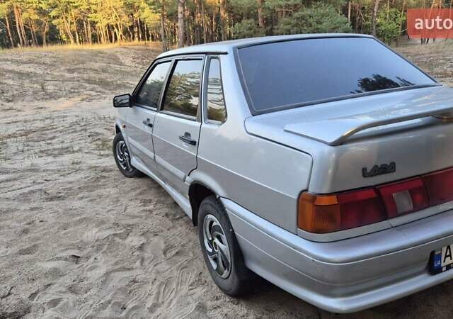 Серый ВАЗ 2115 Самара, объемом двигателя 1.6 л и пробегом 210 тыс. км за 2600 $, фото 2 на Automoto.ua