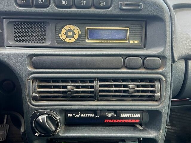 Сірий ВАЗ 2115 Самара, об'ємом двигуна 1.6 л та пробігом 195 тис. км за 2000 $, фото 5 на Automoto.ua