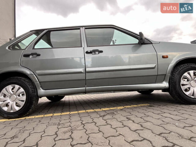 Серый ВАЗ 2115 Самара, объемом двигателя 1.6 л и пробегом 44 тыс. км за 3200 $, фото 1 на Automoto.ua